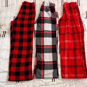 Wondershop Kids 3 Plaid Pajama Bottoms - Red, Black, and Gray
Size 8